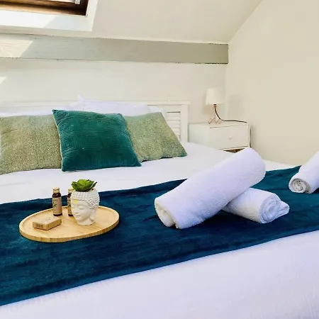 Apt Moderne & Cozy Aux Portes De Paris Appartamento
